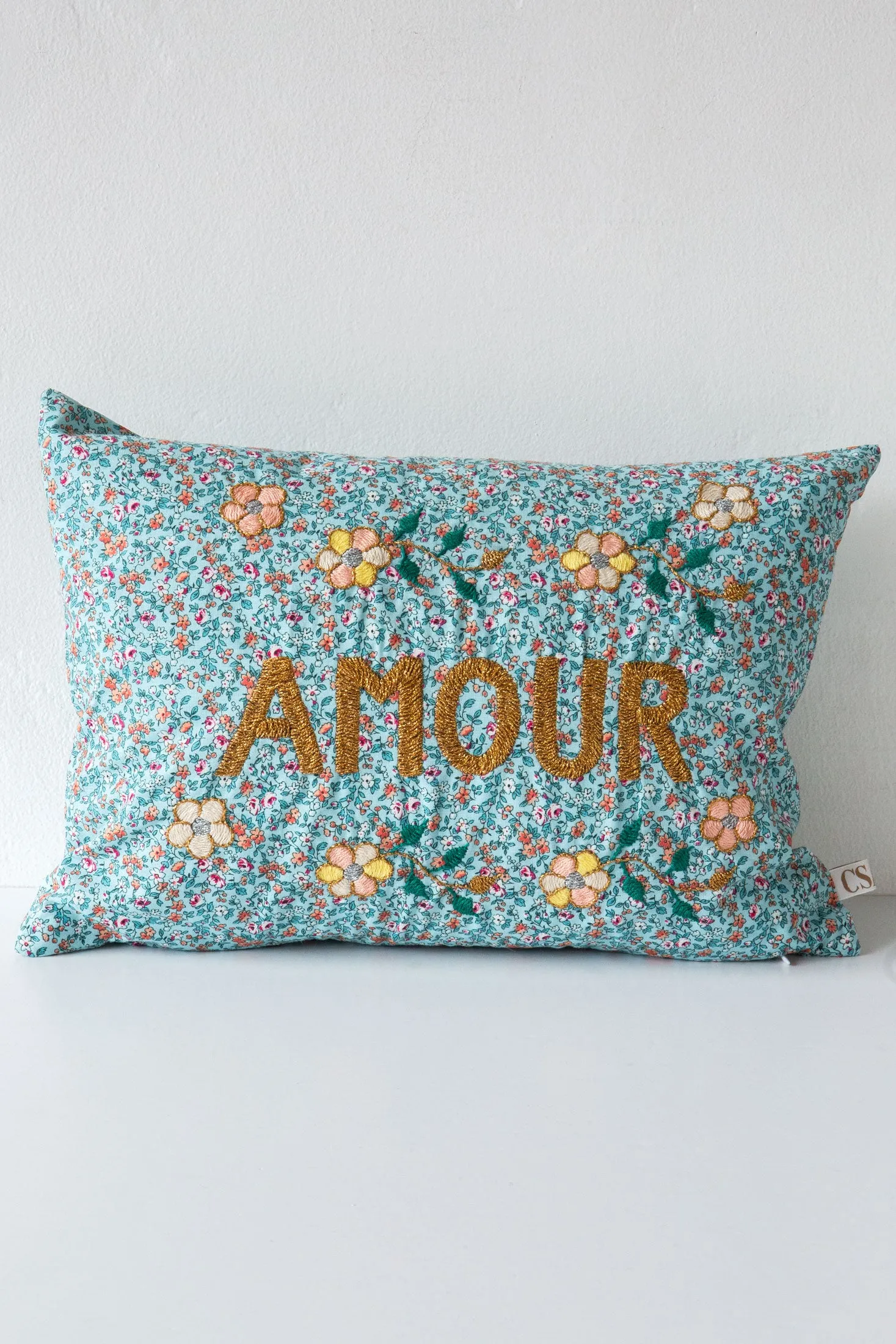 Amour Floral Cushion