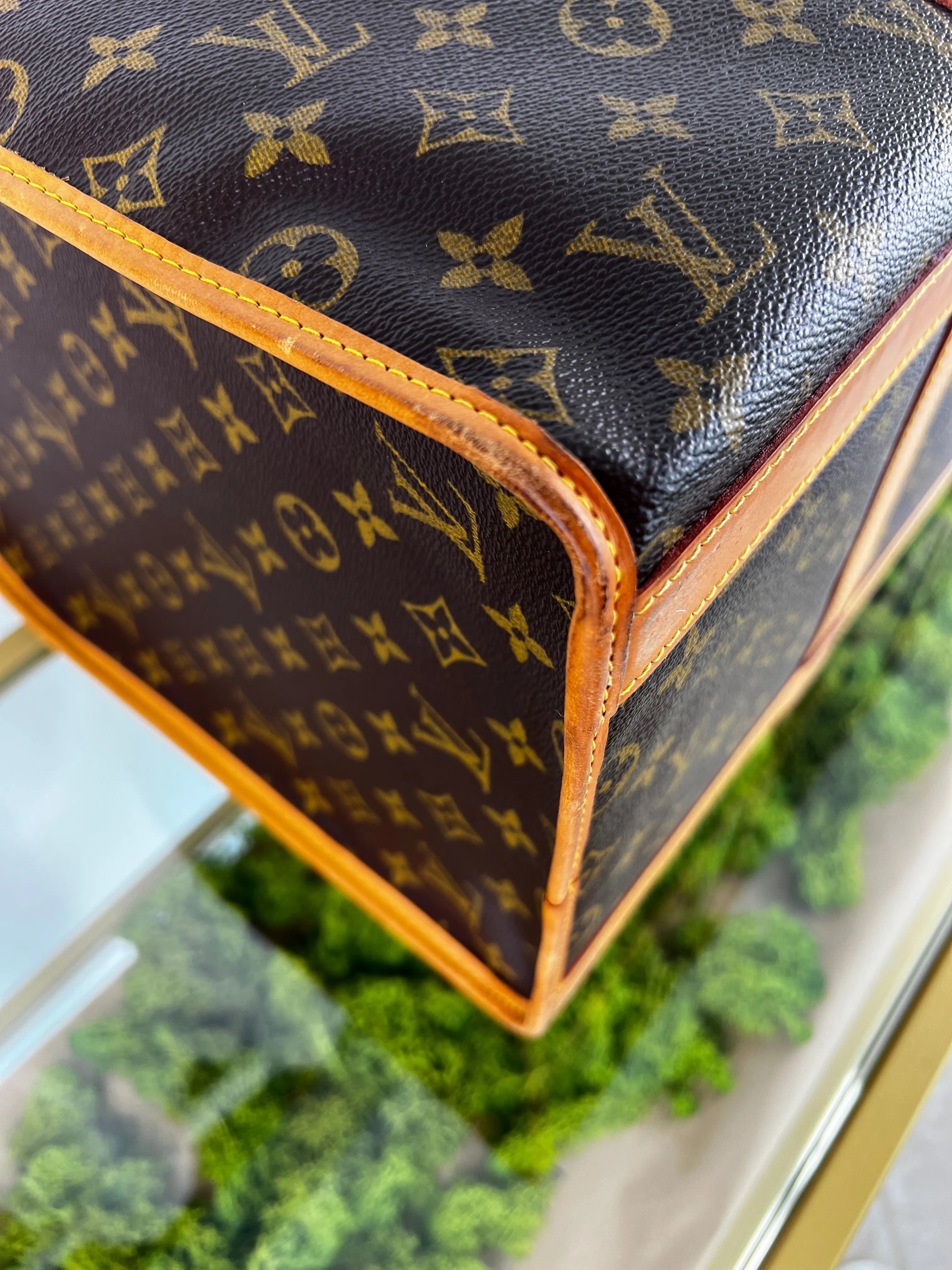 LOUIS VUITTON Monogram Dog Carrier 50