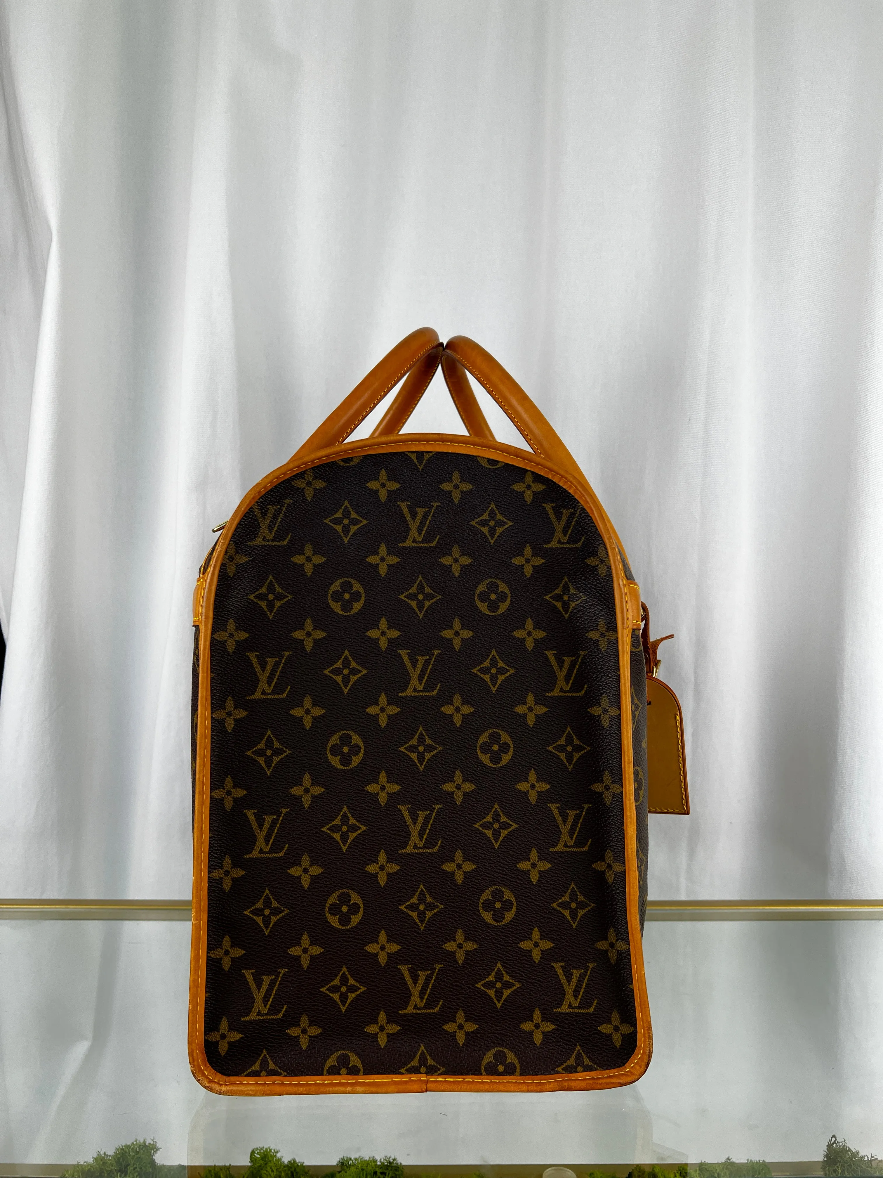 LOUIS VUITTON Monogram Dog Carrier 50