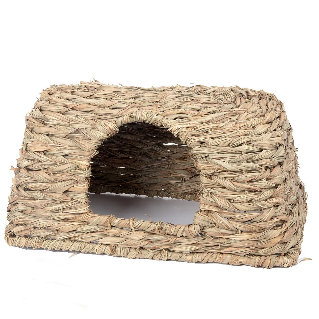 Ware Farmers Market Nature's House for Small Animals, Large